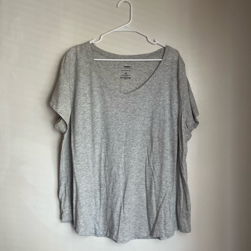 Sonoma Light Gray Short Sleeve V-Neck Top